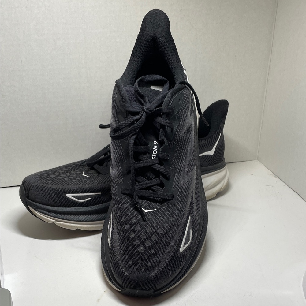 Hoka Men's Black Athletic Shoes Size 12